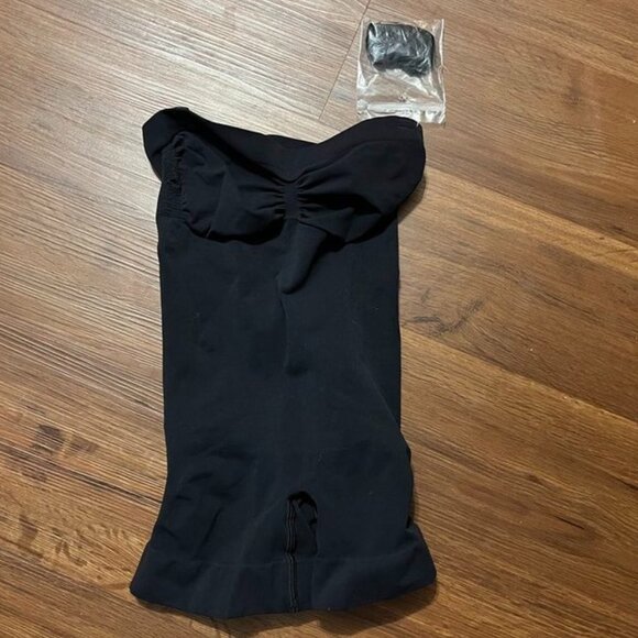 SKIMS Seamless Sculpt Mid Thigh Short Black Onyx Large Shapewear Flawed - Picture 6 of 12